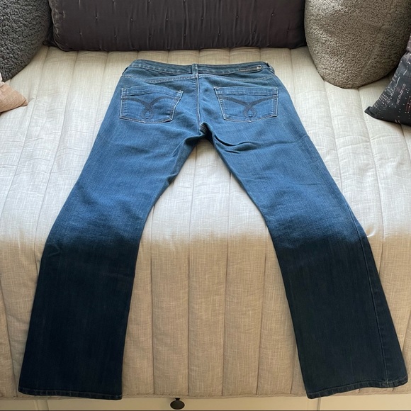 Calvin Klein Stretch Flare Mid Rise Jeans Size: 27/4 - Picture 3 of 16